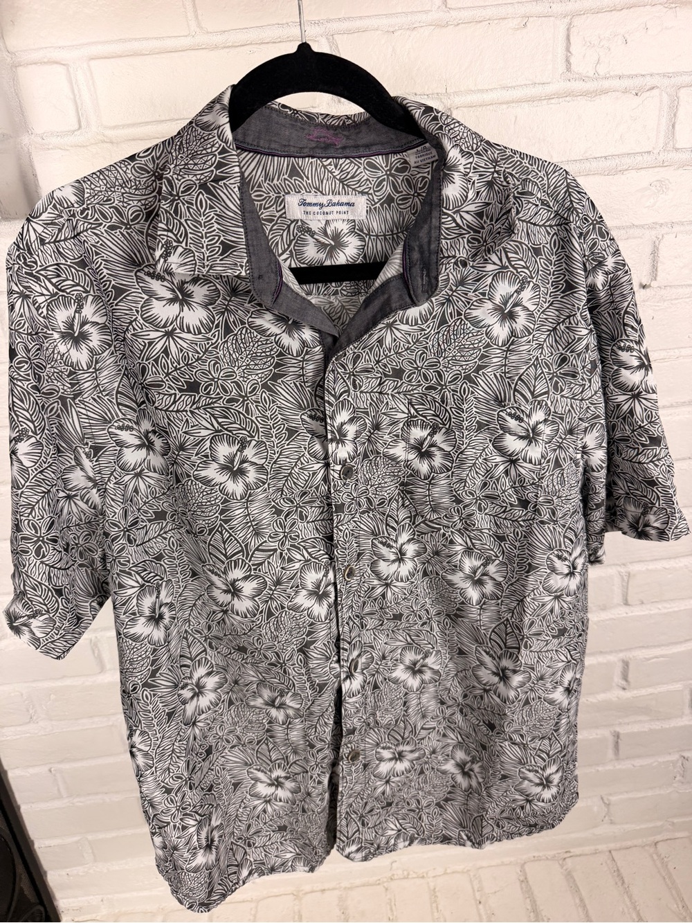 Tommy Bahama IslandZone Hawaiian Shirt Mens Large Tropical Floral Camp